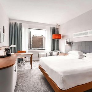 Familie Kamer met een King Size Bed